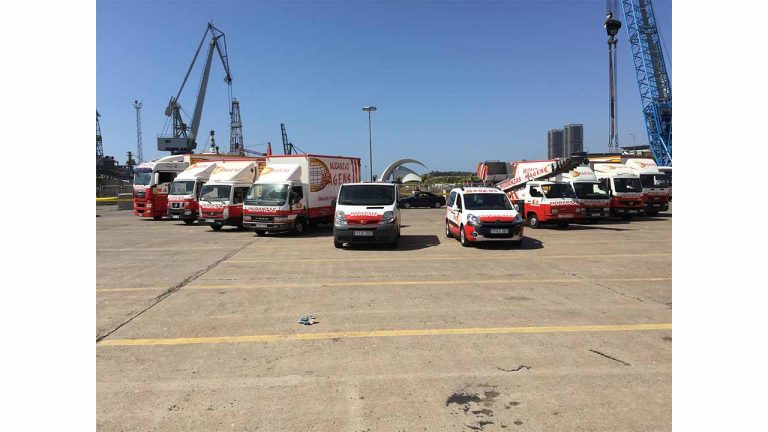Flota de vehiculos Mudanzas Magens